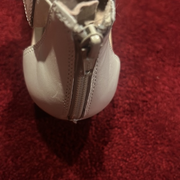 Earth. - Picture 5 of 5